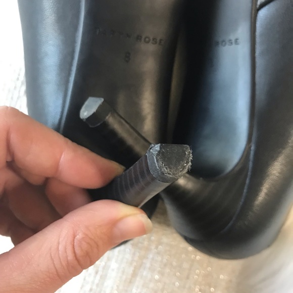 Taryn Rose 8 black leather pointed heel slip on - Picture 7 of 7